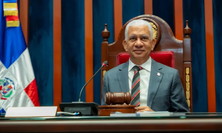 68309ca7b9080_ricardo-de-los-santos-senado.jpg