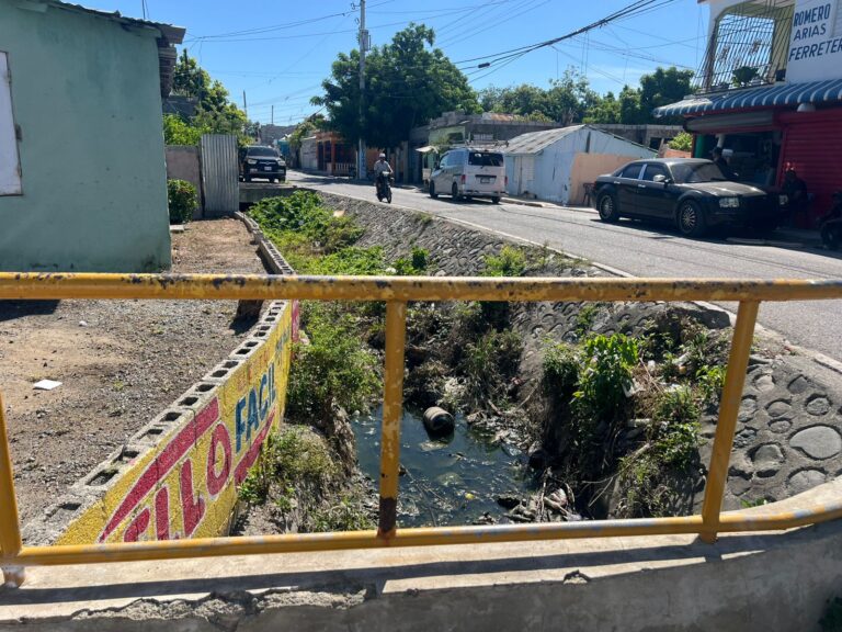 MANTENIMINTO CANAL