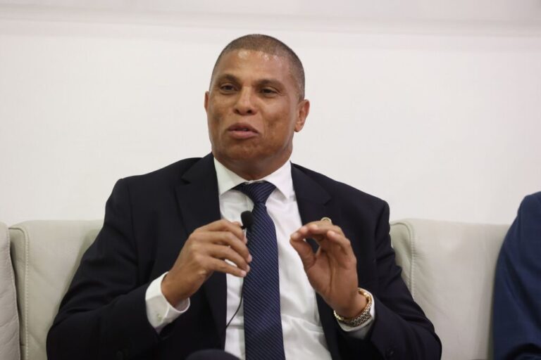 SANTOS